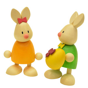 Hasen mit Schleife und Ei