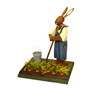 Osterhase am Wurzelbeet 3